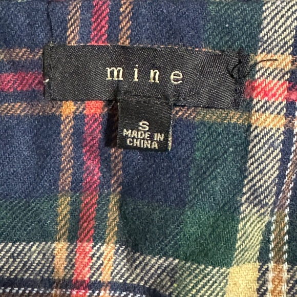 Lightweight Vintage Jacket with Plaid Accents - Picture 12 of 13